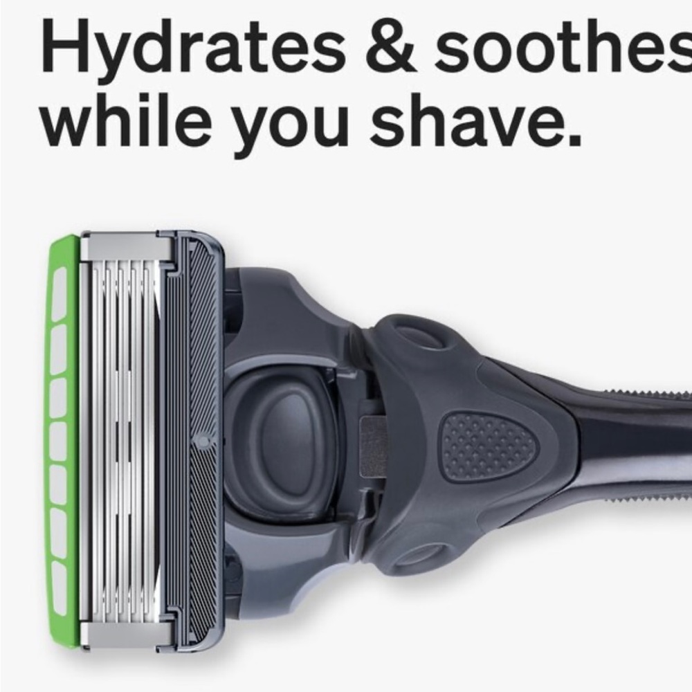 SCHICK HYDRO SENSITIVE Men’s 5 Blades Razor + 2 refills. NEW IN THE BOX